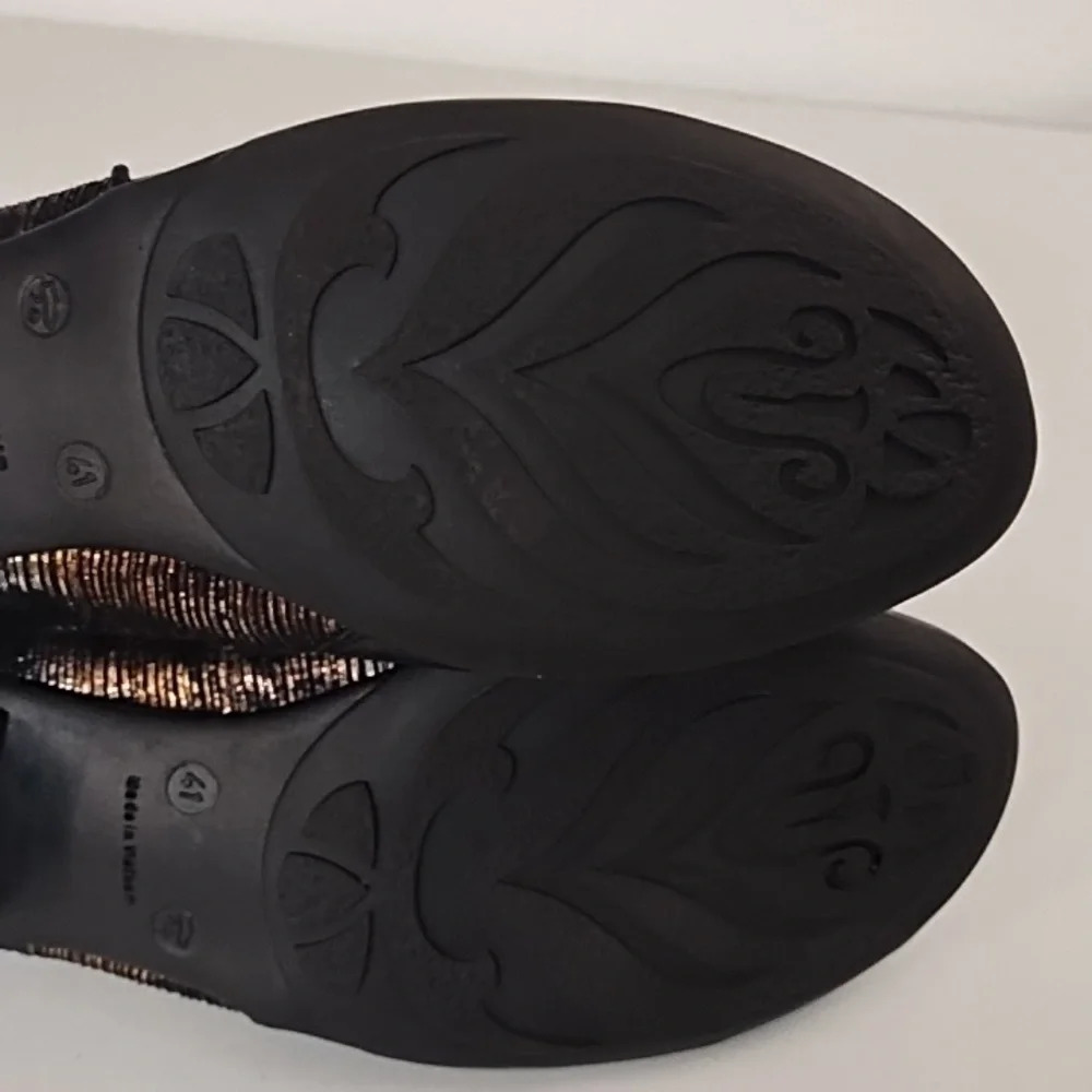 Remonte Black and Brown Ankle Boots - Picture 10 of 12